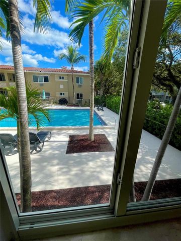 125 Edgewater Dr 1, Coral Gables, FL 33133