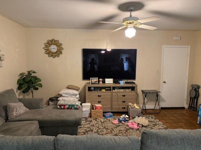 800 Lincoln St, Alice, TX 78332