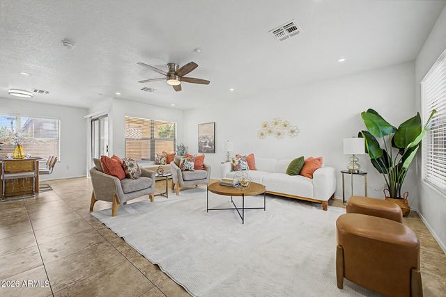 7500 E DEER VALLEY Road 86, Scottsdale, AZ 85255
