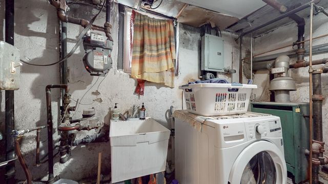 4809 Ave M, New York City, NY 11234