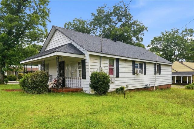 272 N Dogwood Avenue, Social Circle, GA 30025