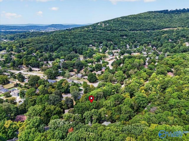 7904 Smoke Rise Road SE, Huntsville, AL 35802