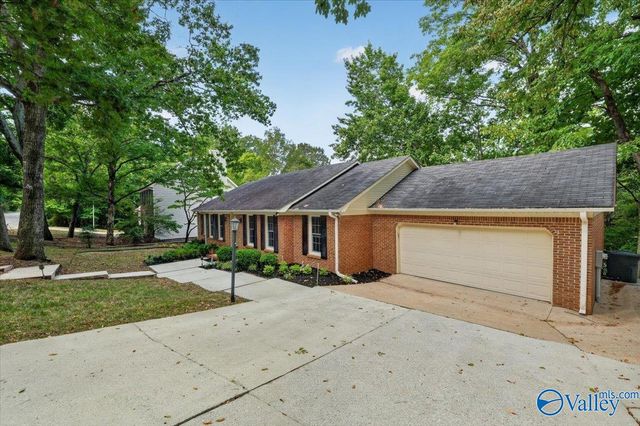 7904 Smoke Rise Road SE, Huntsville, AL 35802