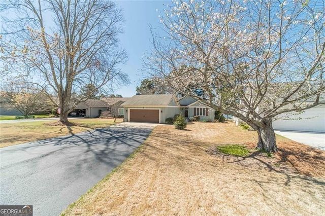 3614 N River Road, Gainesville, GA 30506