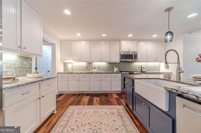 3614 N River Road, Gainesville, GA 30506