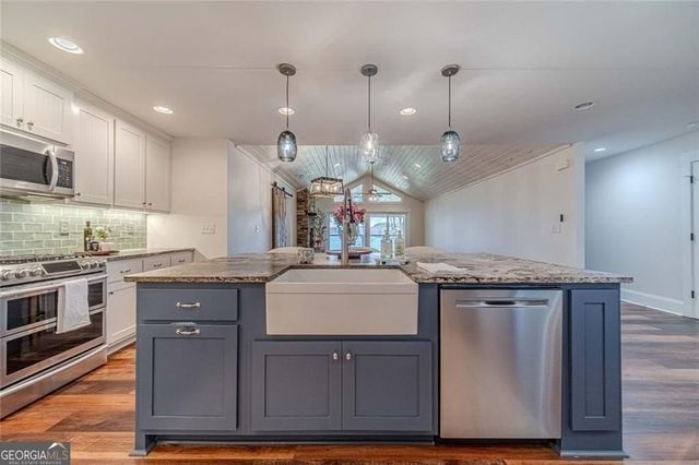 3614 N River Road, Gainesville, GA 30506