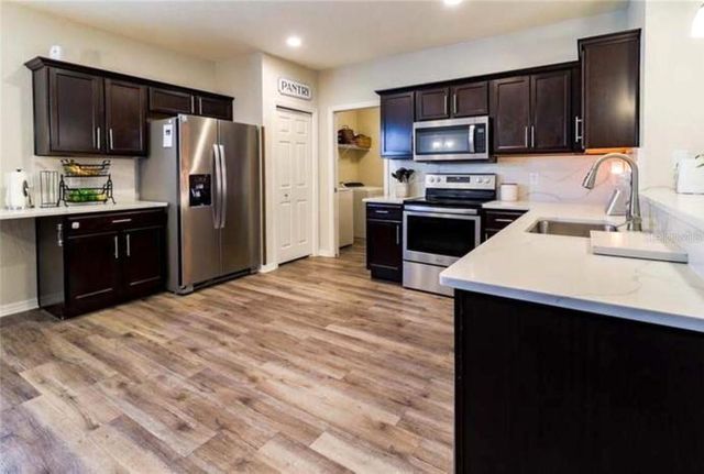 2962 HARLOW AVENUE, St Cloud, FL 34772