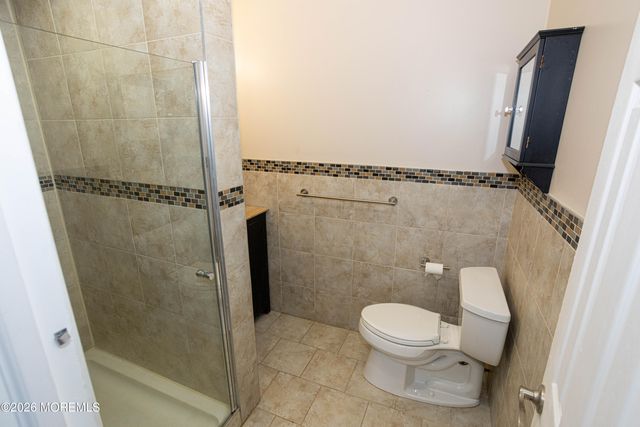 60 County Road 21, Cliffwood, NJ 07721