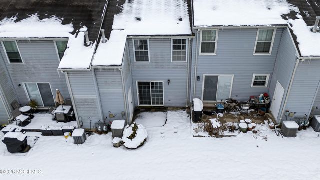 60 County Road 21, Cliffwood, NJ 07721