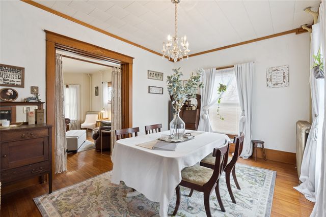 426 East Street, Grinnell, IA 50112