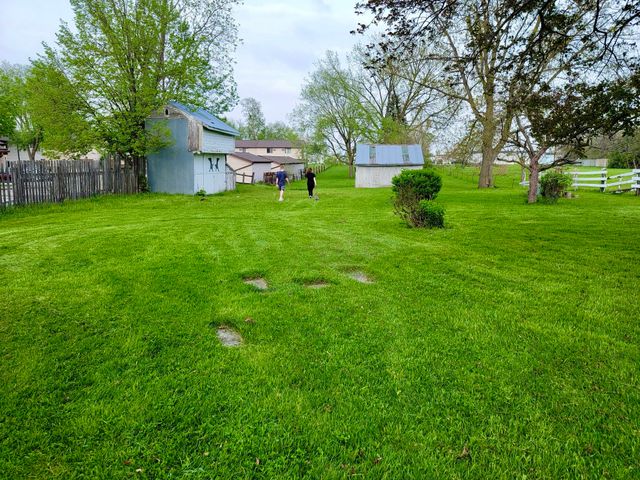 426 East Street, Grinnell, IA 50112