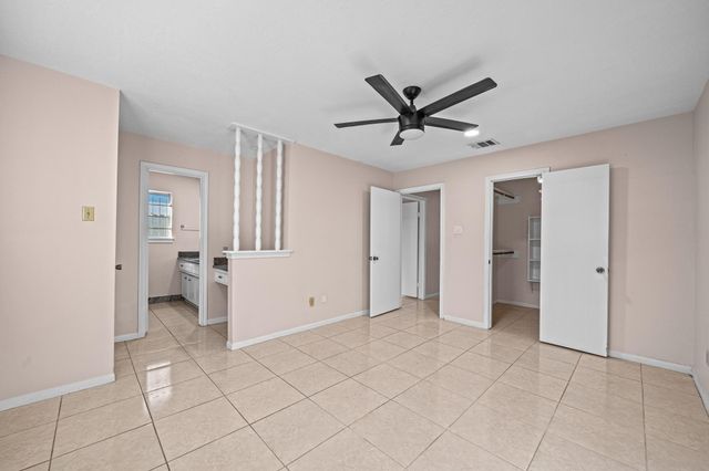 11503 High Star Drive, Houston, TX 77072