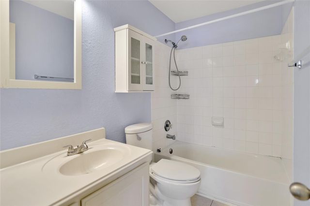 17922 Mission Bluff Lane, Richmond, TX 77407