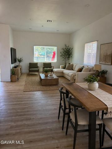 8225 Dogwood Avenue, California City, CA 93505