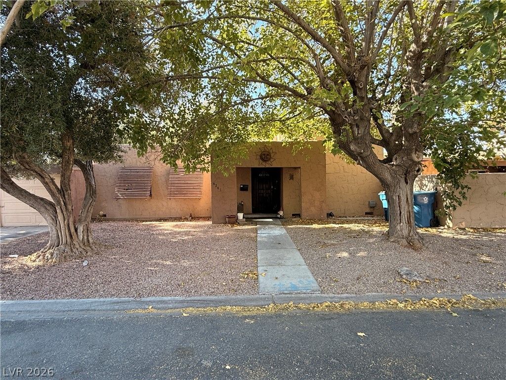 4241 Brockton Green Court, Las Vegas, NV 89110 — exterior