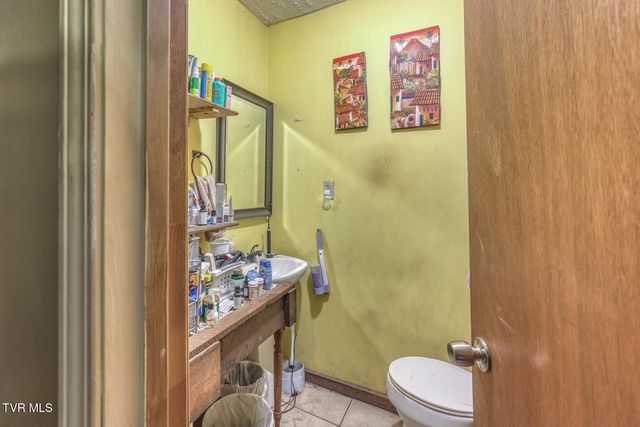 391 Railroad Street, Bluff City, TN 37618