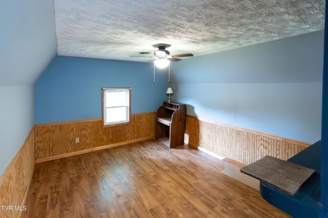 391 Railroad Street, Bluff City, TN 37618