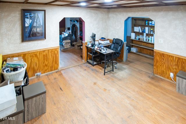 391 Railroad Street, Bluff City, TN 37618