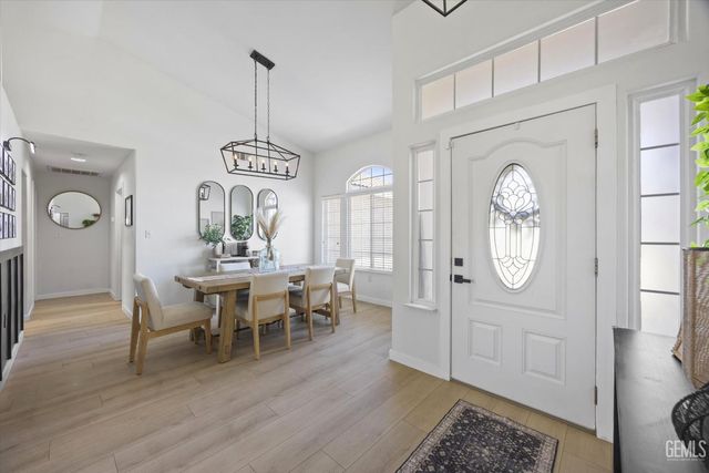 4315 Lockwood Drive, Bakersfield, CA 93312