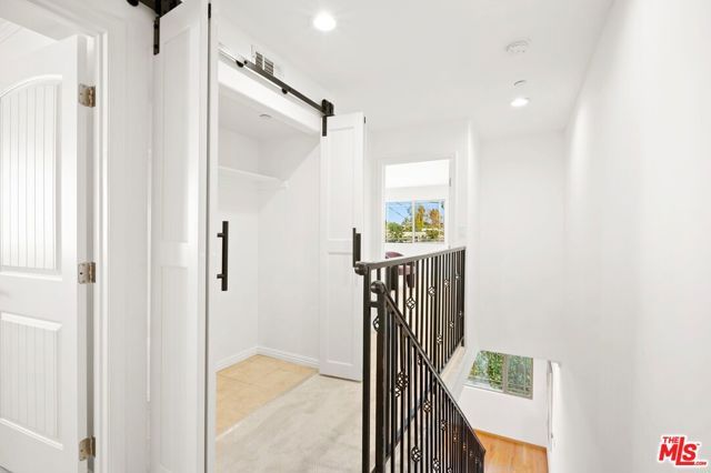 822 N Mccadden Place, Los Angeles, CA 90038