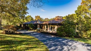 72 W Wildwood Drive, Parkersburg, WV 26101