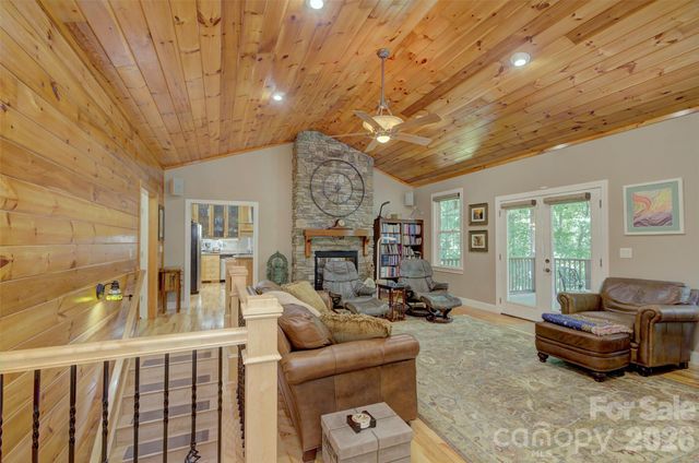 98 Soapstone Creek Drive, Arden, NC 28704