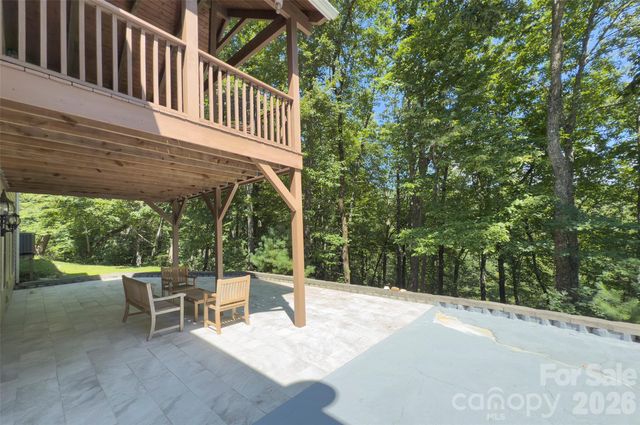 98 Soapstone Creek Drive, Arden, NC 28704