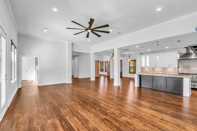 17 Bellingham Court, Montgomery, TX 77356