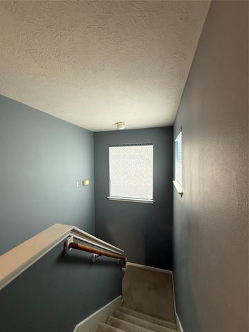 8615 Tartan Walk Lane, Houston, TX 77075