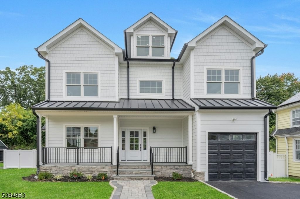 10 Henry St, Summit City, NJ 07901