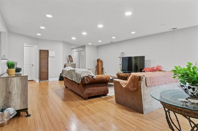 13140 VILLAGE CHASE CIRCLE, Tampa, FL 33618