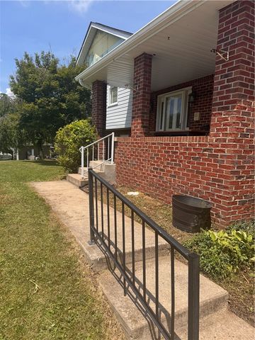 1308 Mckinley Dr, Jefferson Hills, PA 15025