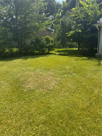 1308 Mckinley Dr, Jefferson Hills, PA 15025