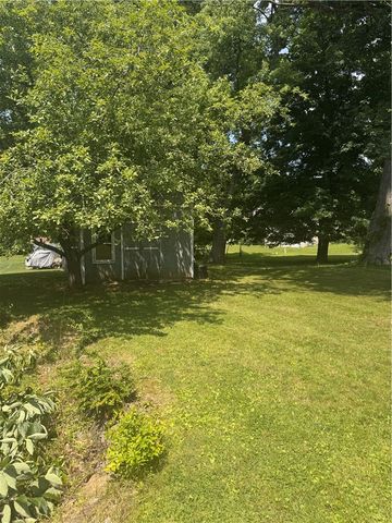1308 Mckinley Dr, Jefferson Hills, PA 15025