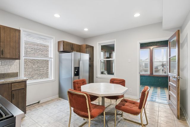 3748 S Honore Avenue, Chicago, IL 60609