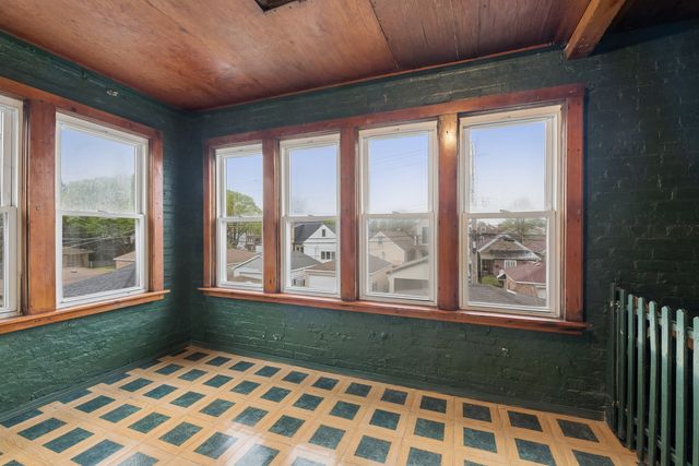 3748 S Honore Avenue, Chicago, IL 60609