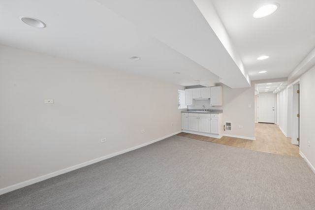 3748 S Honore Avenue, Chicago, IL 60609
