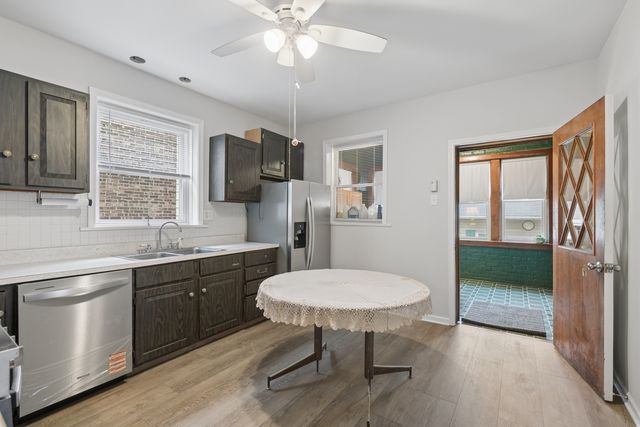 3748 S Honore Avenue, Chicago, IL 60609
