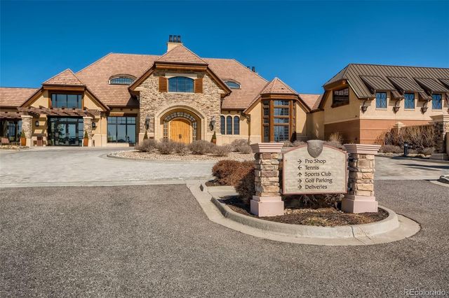 8265 S Country Club Parkway, Aurora, CO 80016