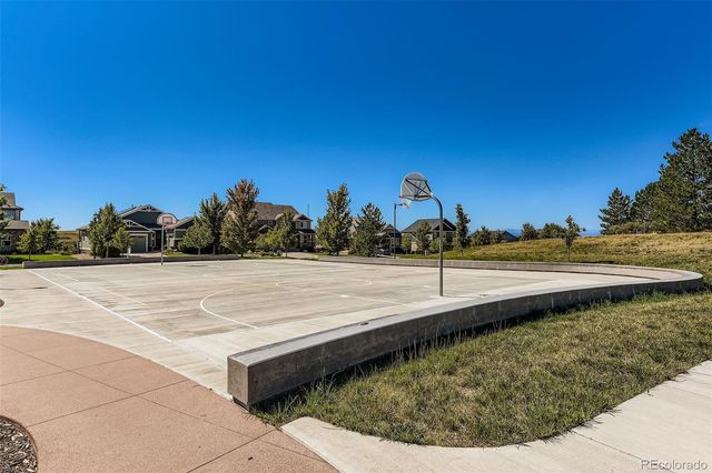 8265 S Country Club Parkway, Aurora, CO 80016