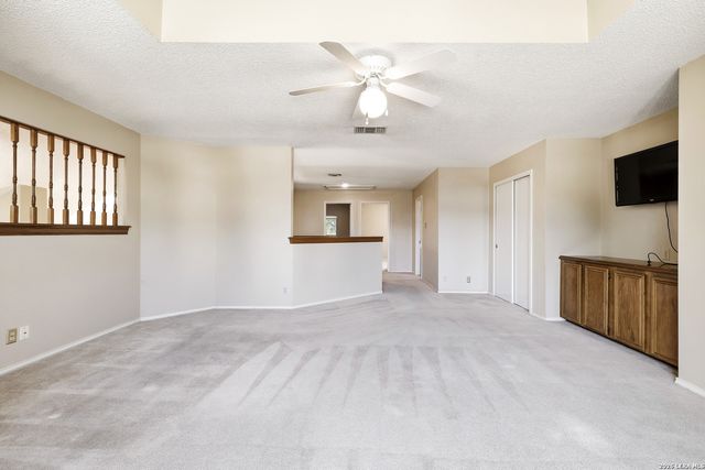 13735 Cedar Cyn, San Antonio, TX 78231