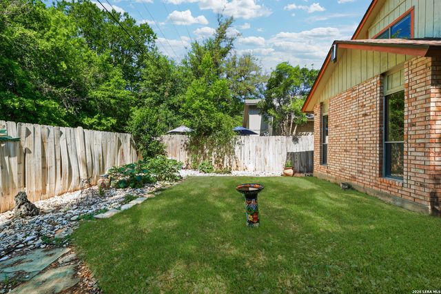 13735 Cedar Cyn, San Antonio, TX 78231