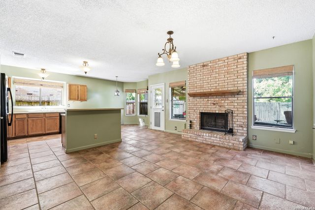 13735 Cedar Cyn, San Antonio, TX 78231