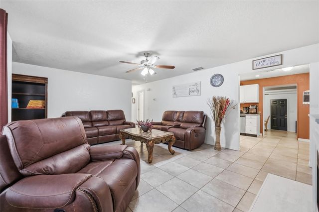 152 JENNY WAY, Lakeland, FL 33809