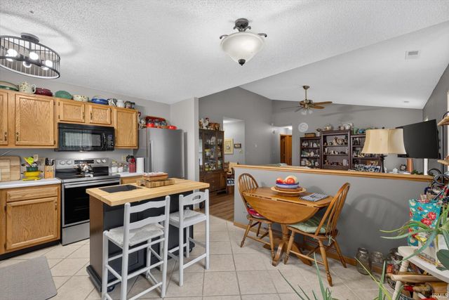 5811 W Waterstone Trace, Bloomington, IN 47403