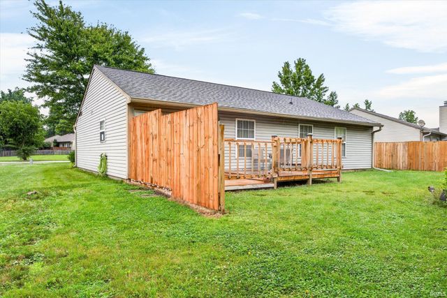 5811 W Waterstone Trace, Bloomington, IN 47403