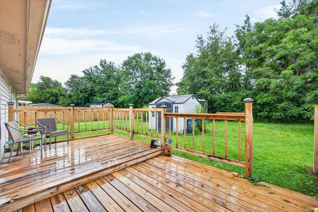 5811 W Waterstone Trace, Bloomington, IN 47403