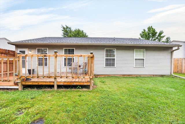 5811 W Waterstone Trace, Bloomington, IN 47403
