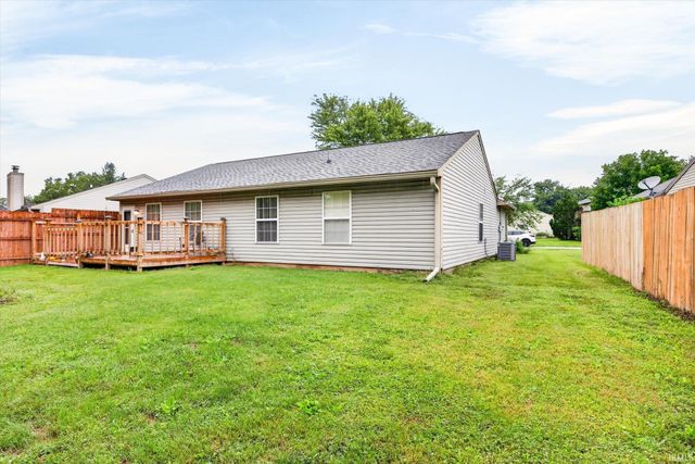 5811 W Waterstone Trace, Bloomington, IN 47403
