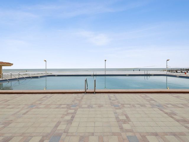 880 MANDALAY AVENUE C613, Clearwater Beach, FL 33767